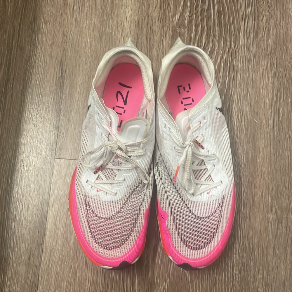 nike zoomx vaporfly next% 2